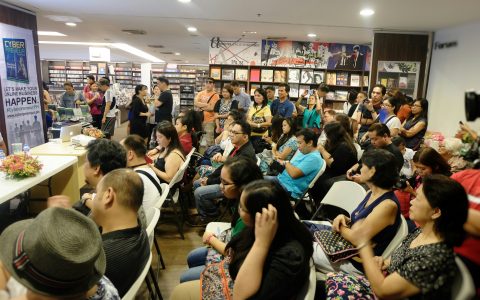 Full house at Fully booked! Awesome!